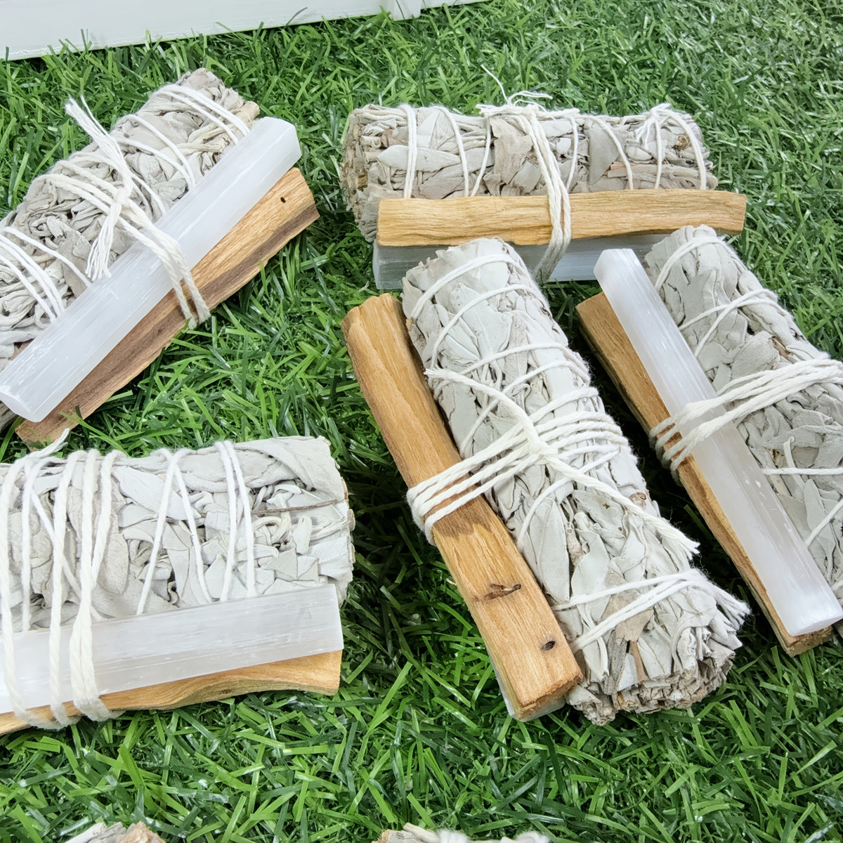 Kit de purificación: Salvia Blanca + Palo Santo + Selenita