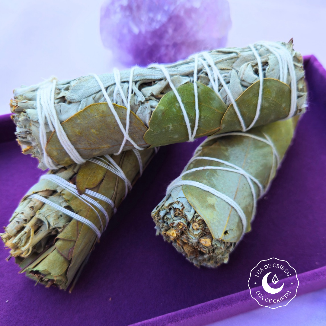 Antorcha de Salvia Blanca y Eucalipto – Purificación y Renovación de Energías
